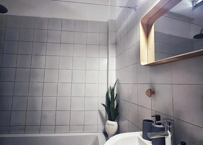 Bluewood Retreat|cozy Vintage 3bdr Heart 尼科西亚