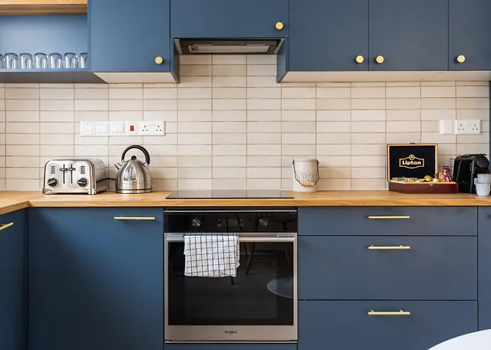 公寓 Bluewood Retreat|cozy Vintage 3bdr Heart *