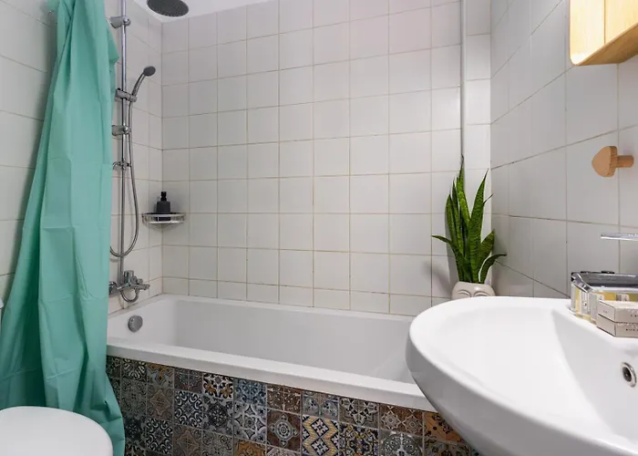 Bluewood Retreat|cozy Vintage 3bdr Heart 公寓